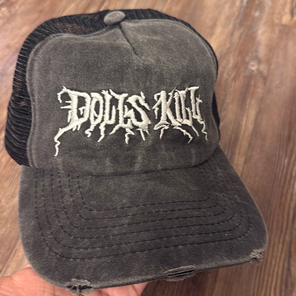 New dollskill embroidered distressed trucker cap